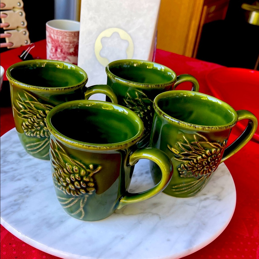 Green Pinecone Ceramic Mug Set of 4 —Paula Deen Southern Pine collection